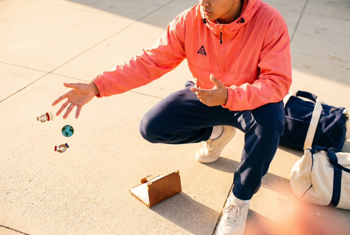 How to Use Claude Code Agent Teams for Multi-Perspective Brainstorming