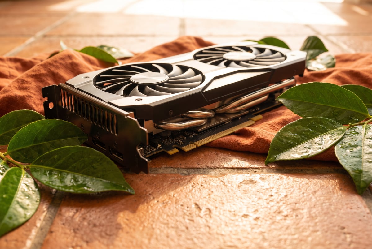 NVIDIA Nemotron 3.5 Bolt E4B: Benchmarks vs. Hands-On Reality